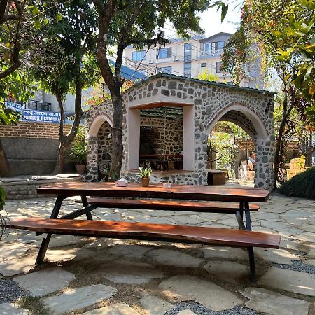 פוקהרה Gaurishankar Backpackers Hostel מראה חיצוני תמונה