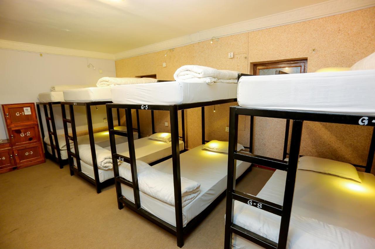 פוקהרה Gaurishankar Backpackers Hostel מראה חיצוני תמונה